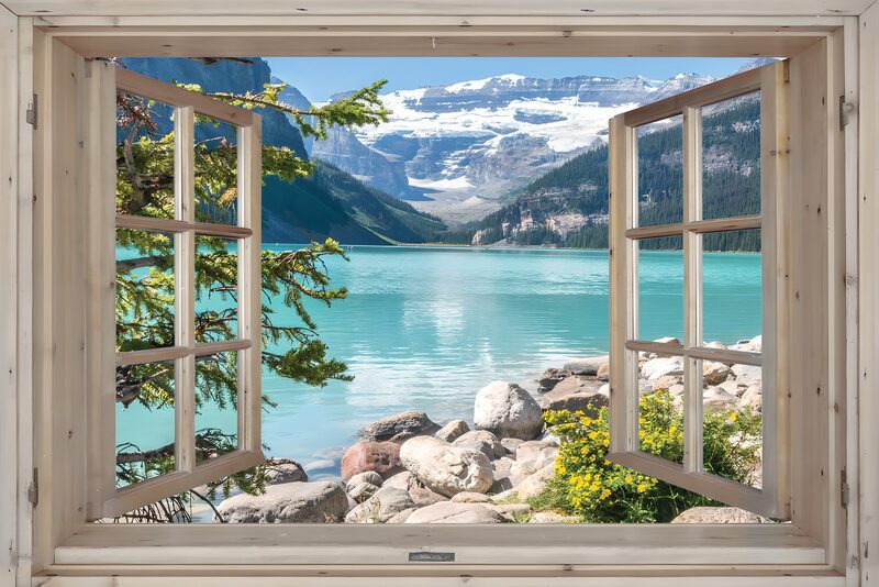 Blick auf den türkisblauen See