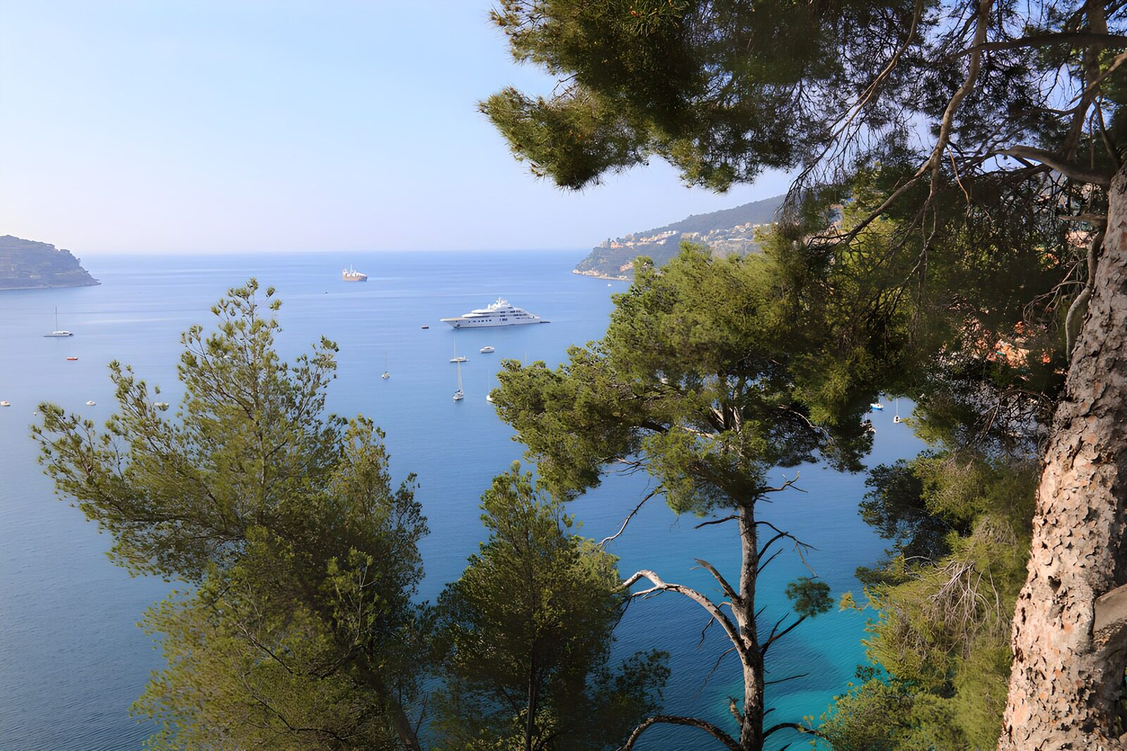 Traumhafte Aussicht auf das Mittelmeer